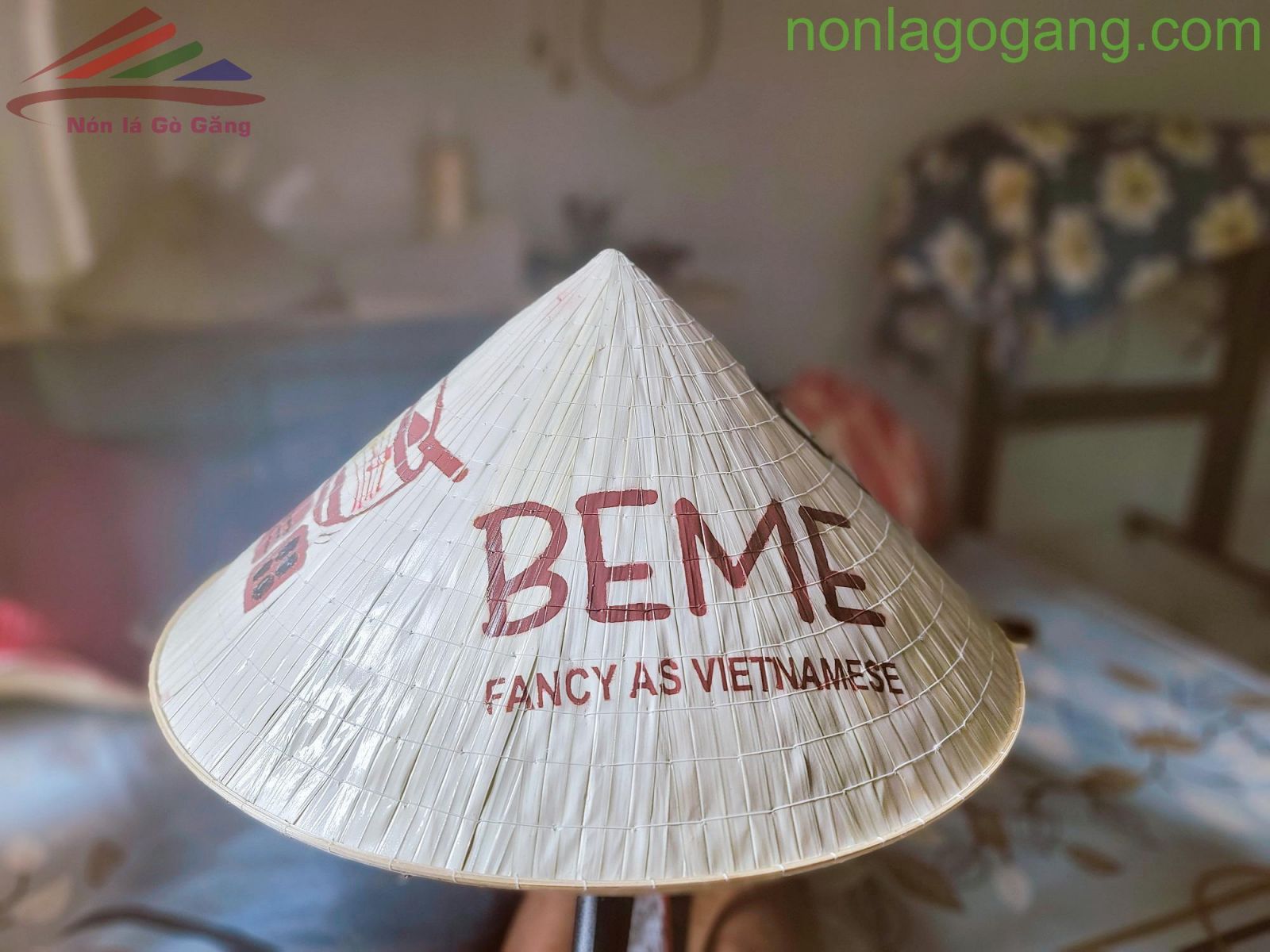 Nghệ Thuật Nón Lá Việt Nam