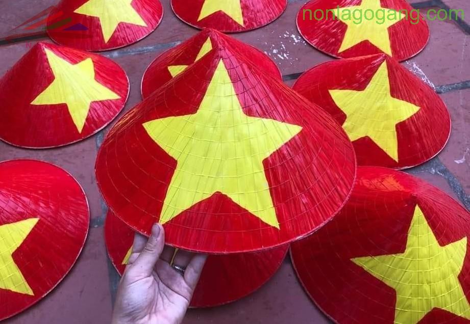 Nón Lá Cờ Đỏ Sao Vàng, Cờ Việt Nam Lòng Tự Hào Dân Tộc